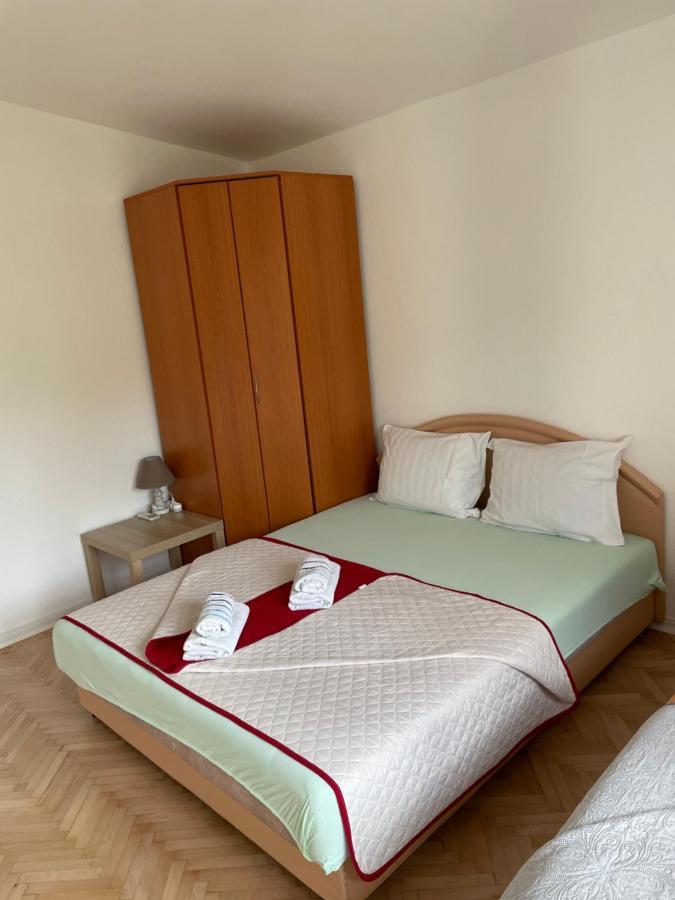פודגוריצה Apartment Lazar & Marco מראה חיצוני תמונה